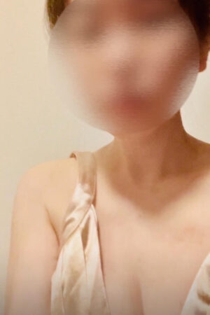 秋山ゆづき(36)