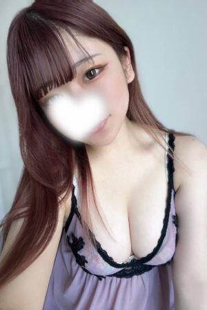 小鳥遊せりな(22)