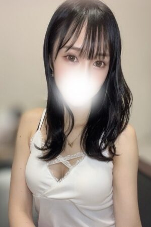 りつ (25歳)