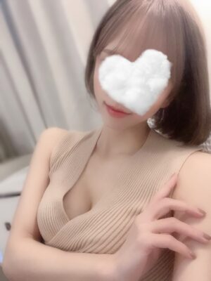 安達りほ　28歳