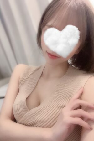 安達りほ　28歳