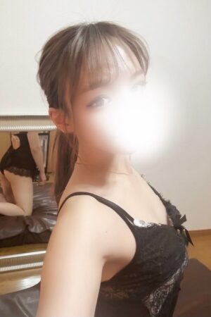 新垣 ありさ (23歳)